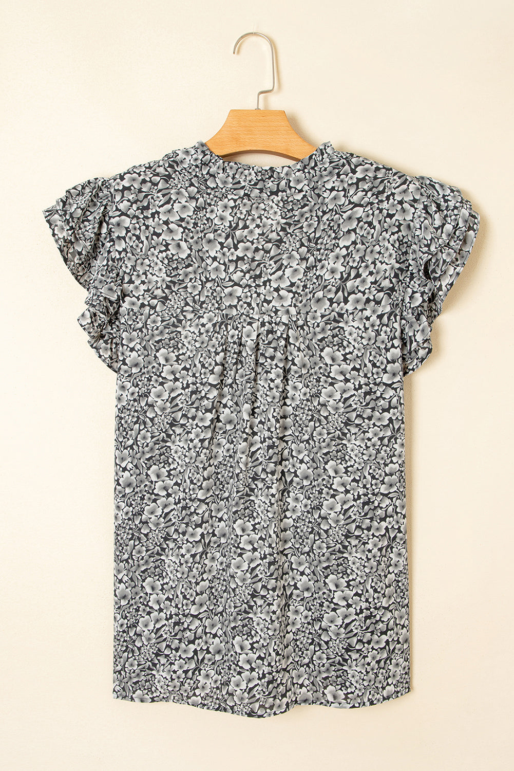 Black Rose Floral Print Ruffle Sleeve Plus Size Shift Top