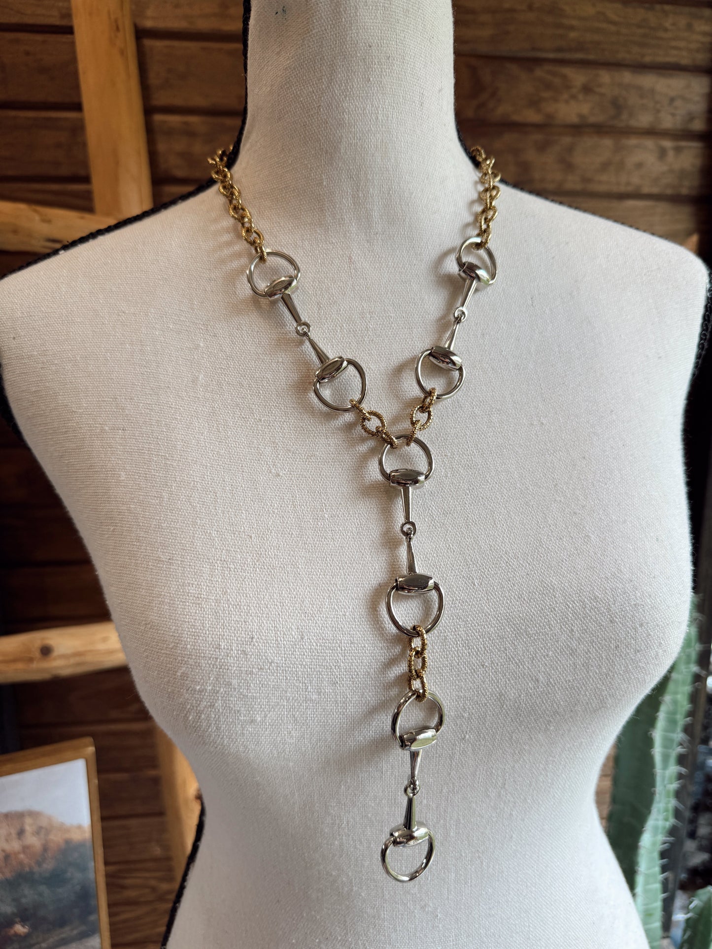 The Extra Bitty Lariat - Mixed