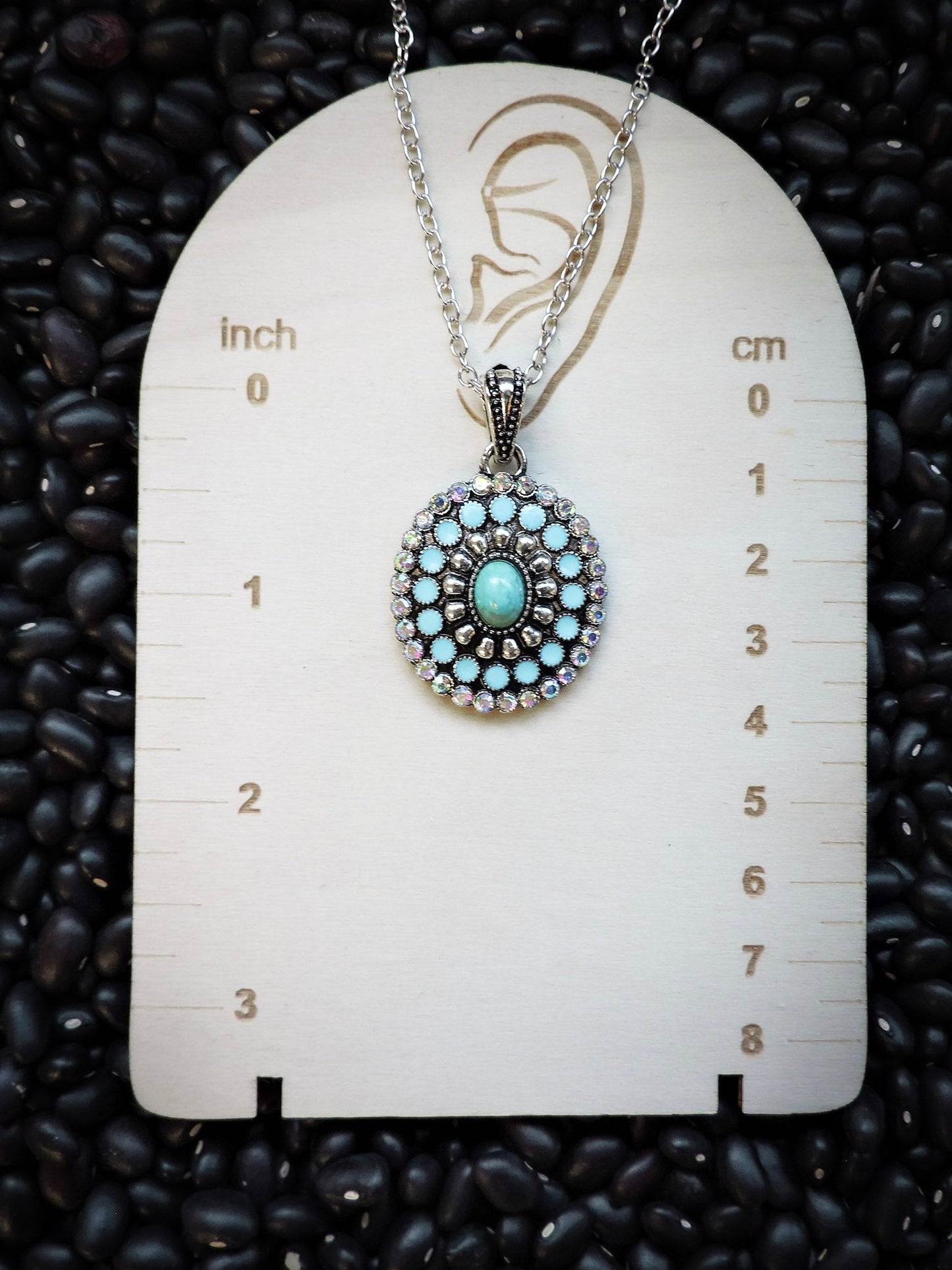 Levi Pendant Fashion Necklace