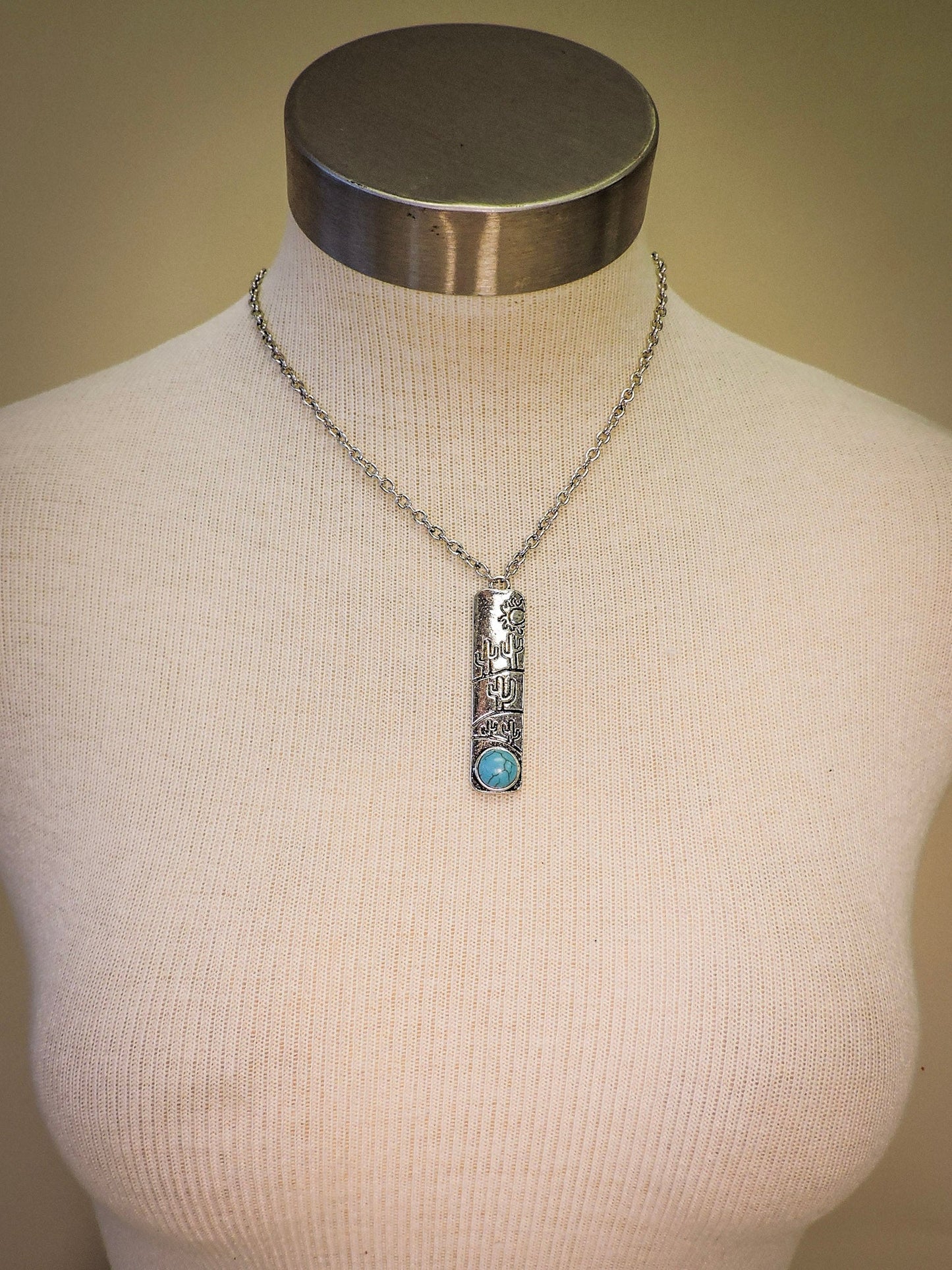 Clint Cactus Bar Pendant Fashion Necklace