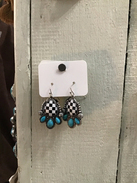 Checkered squash blossom