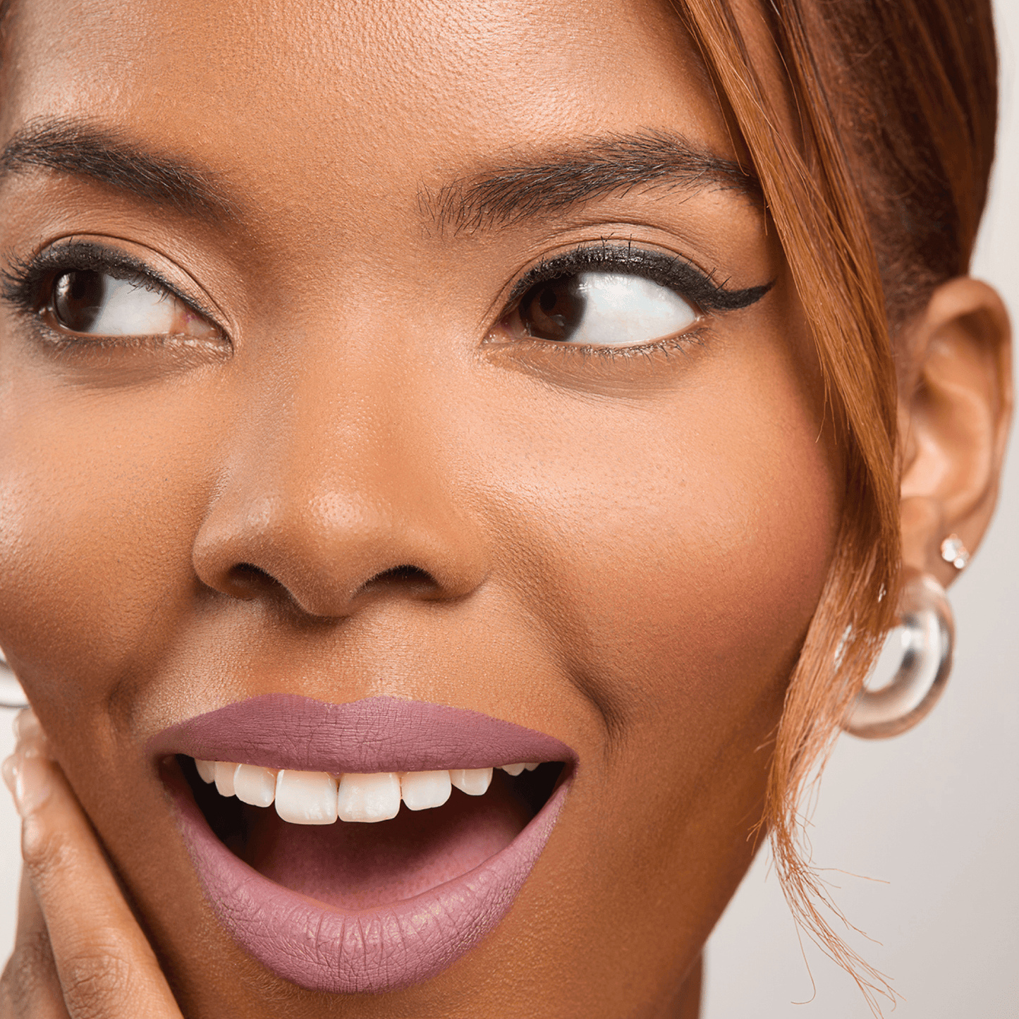 Clean Canvas Eye Concealer and Base Cocoa