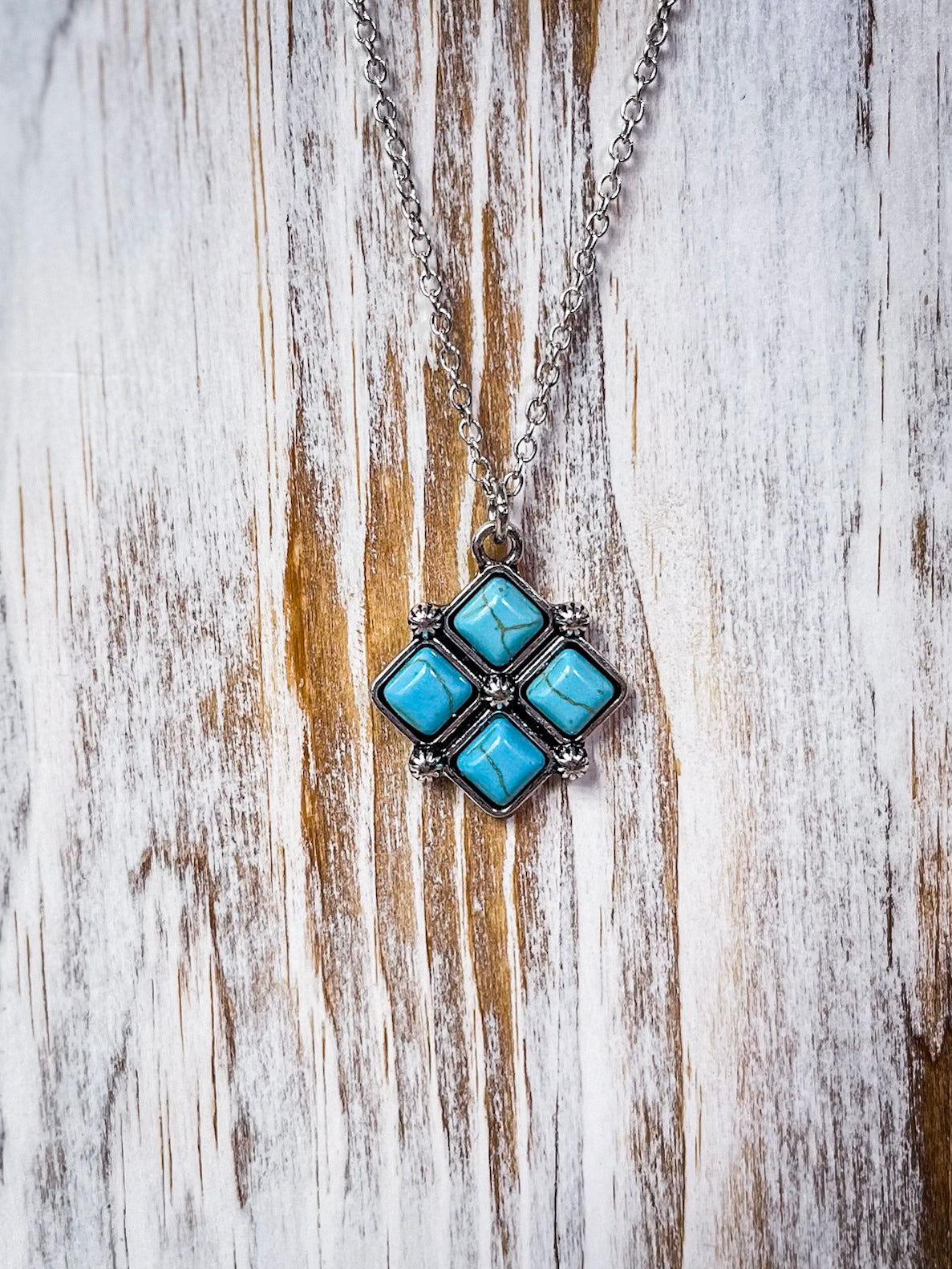 Rio Pendant Fashion Necklace - Aqua
