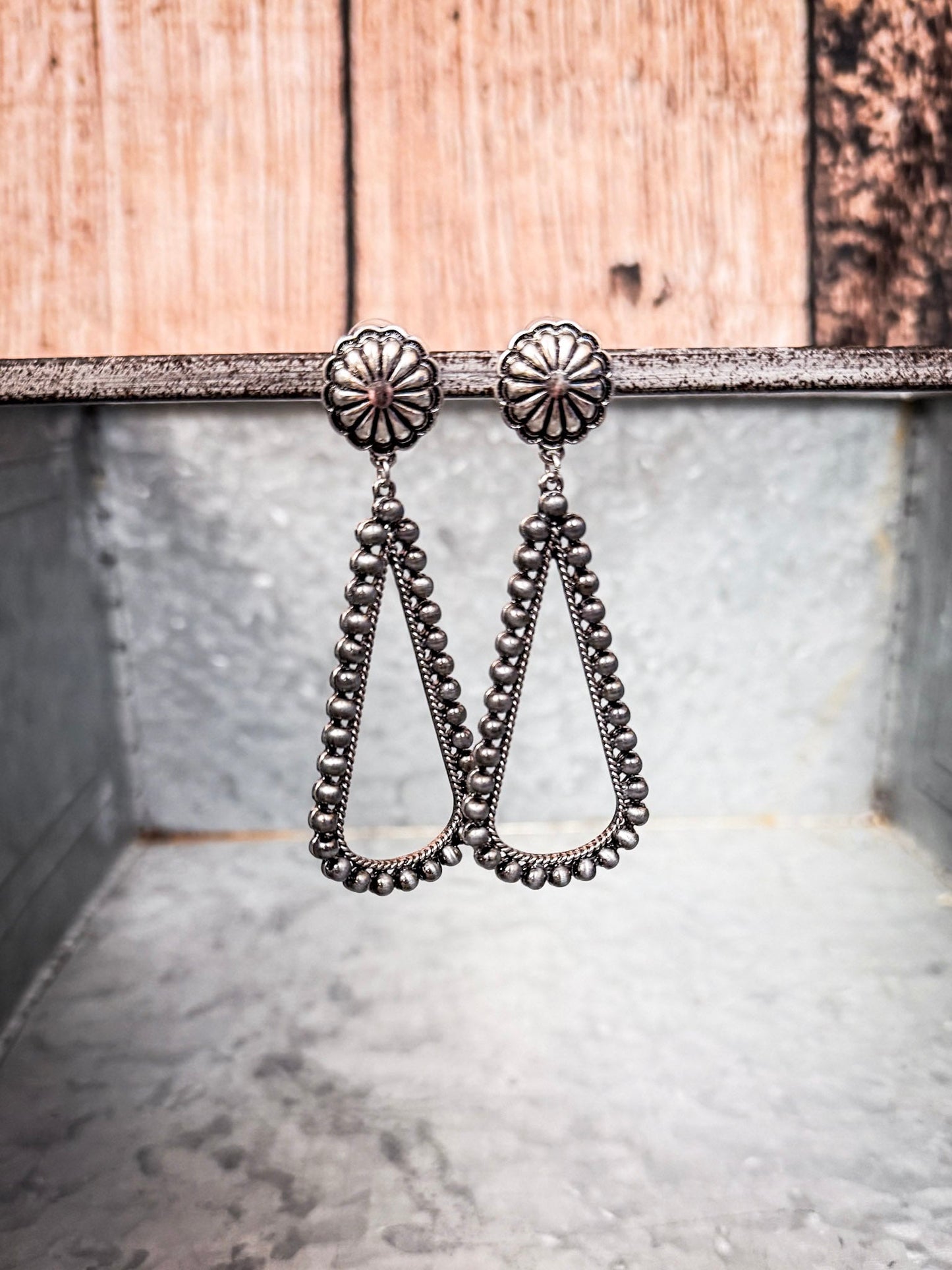 Joan Navajo Style Fashion Teardrop Post Earrings