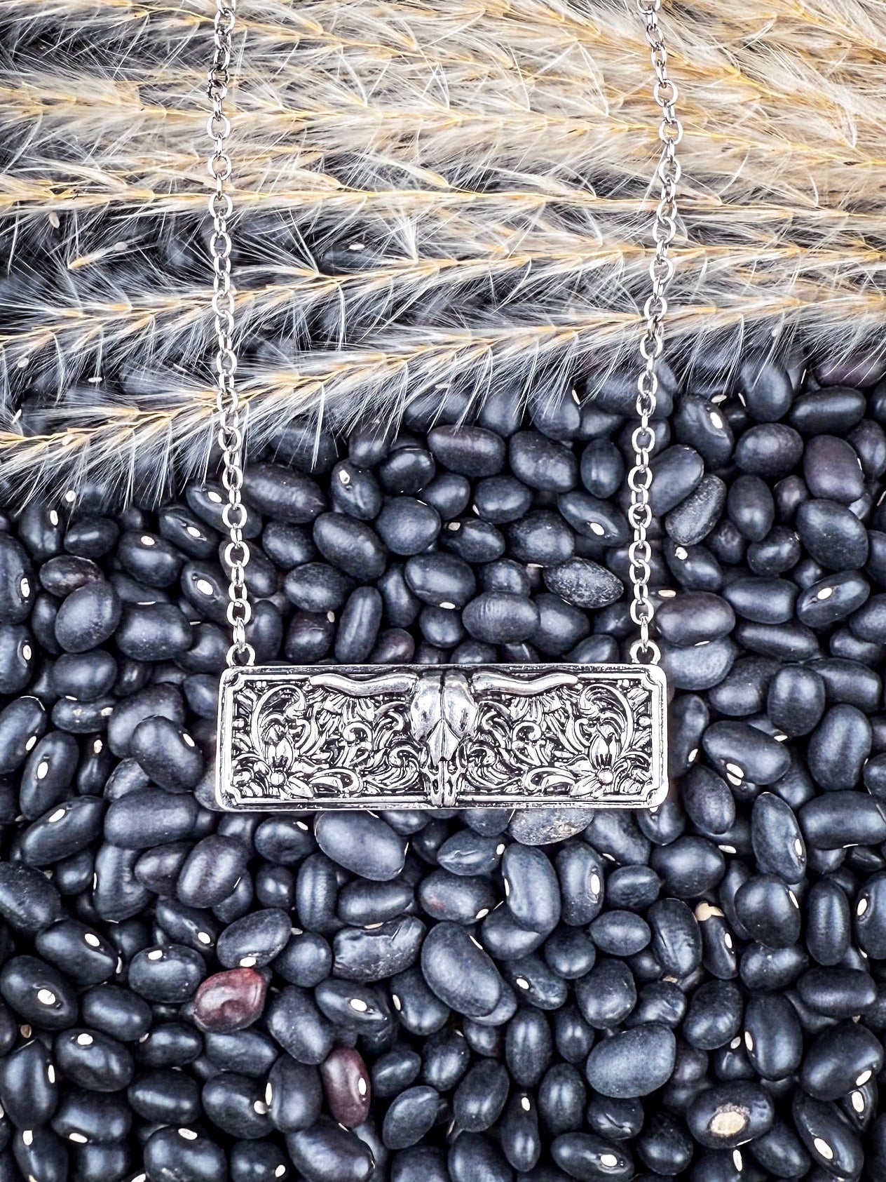 Prairie Guardian Bar Fashion Necklace