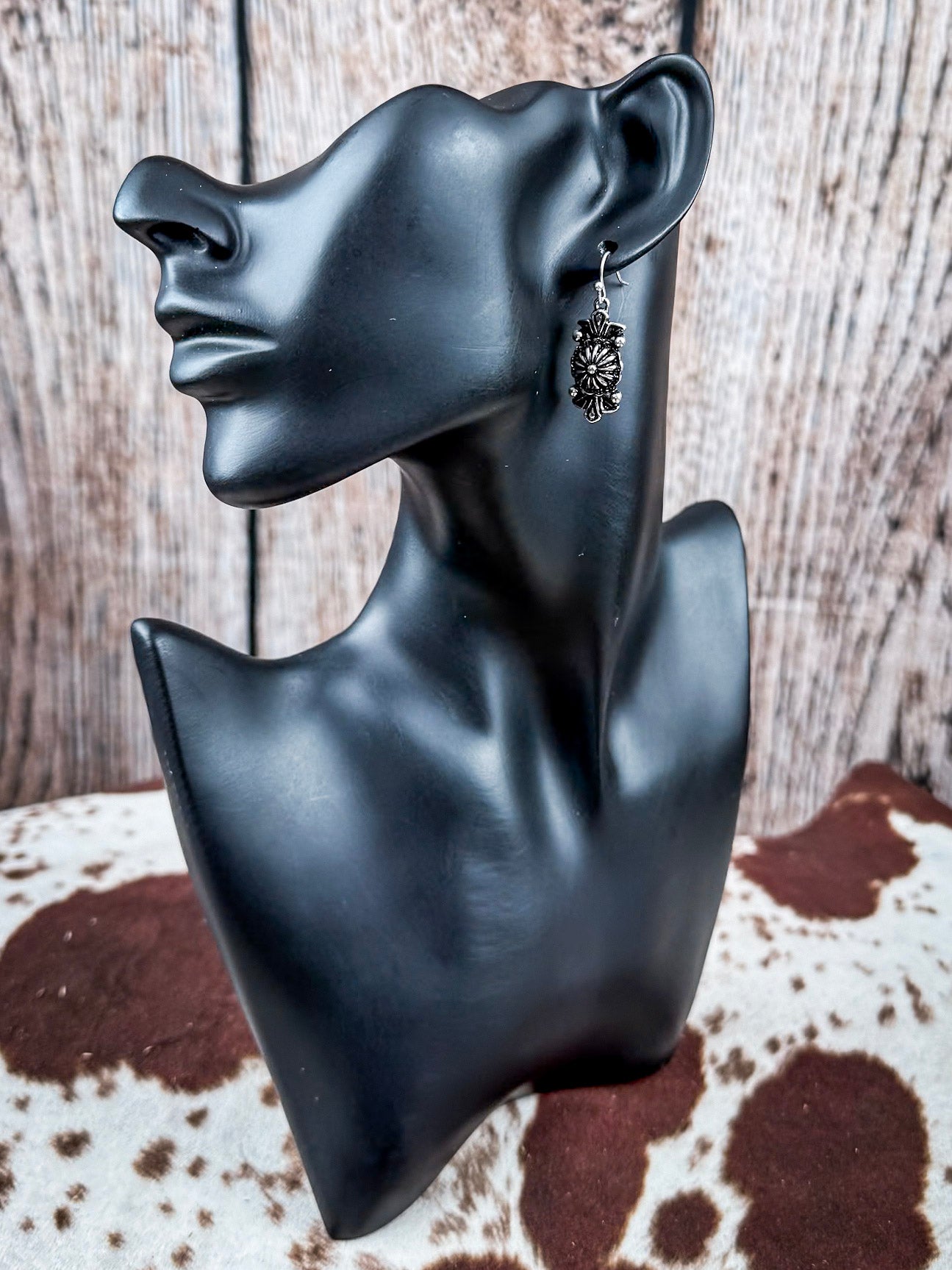 Liria Squash Blossom Fashion Necklace Set