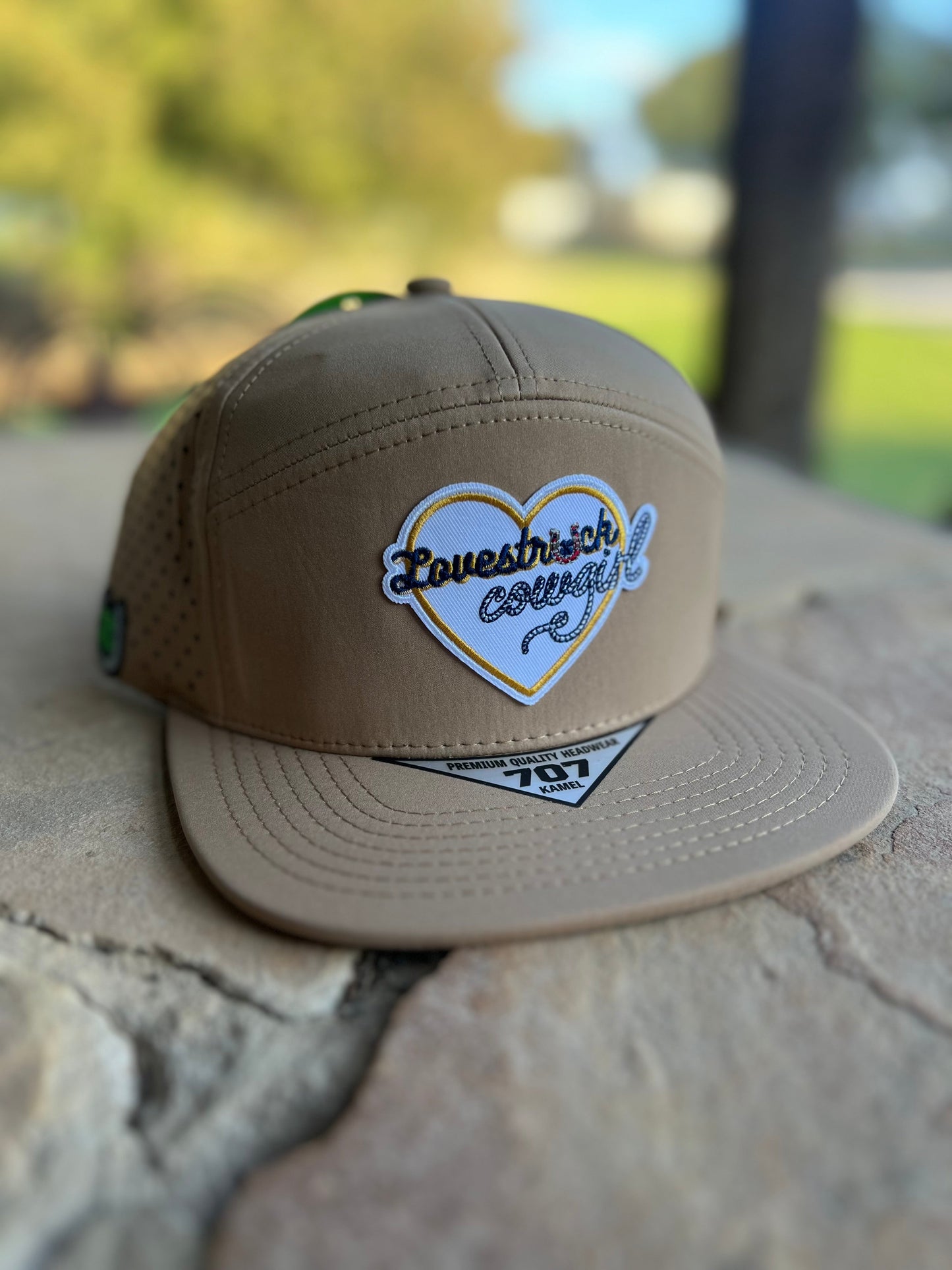 Lovestruck Heart Cowgirl Mid Tan