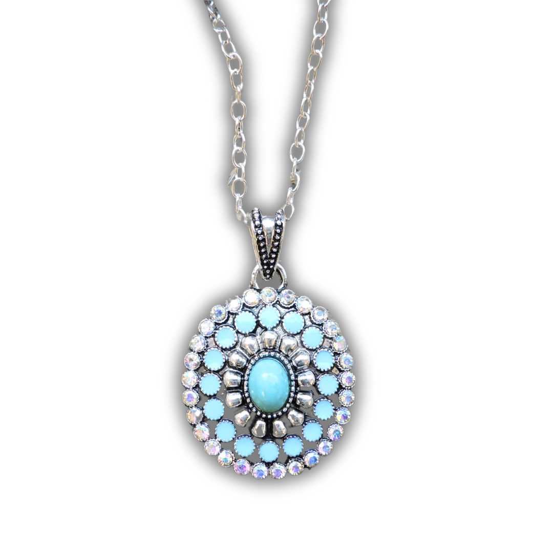 Levi Pendant Fashion Necklace