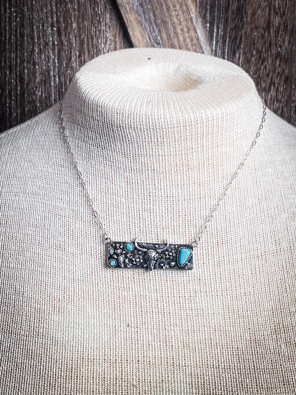 Desert Steer Stone Bar Fashion Necklace