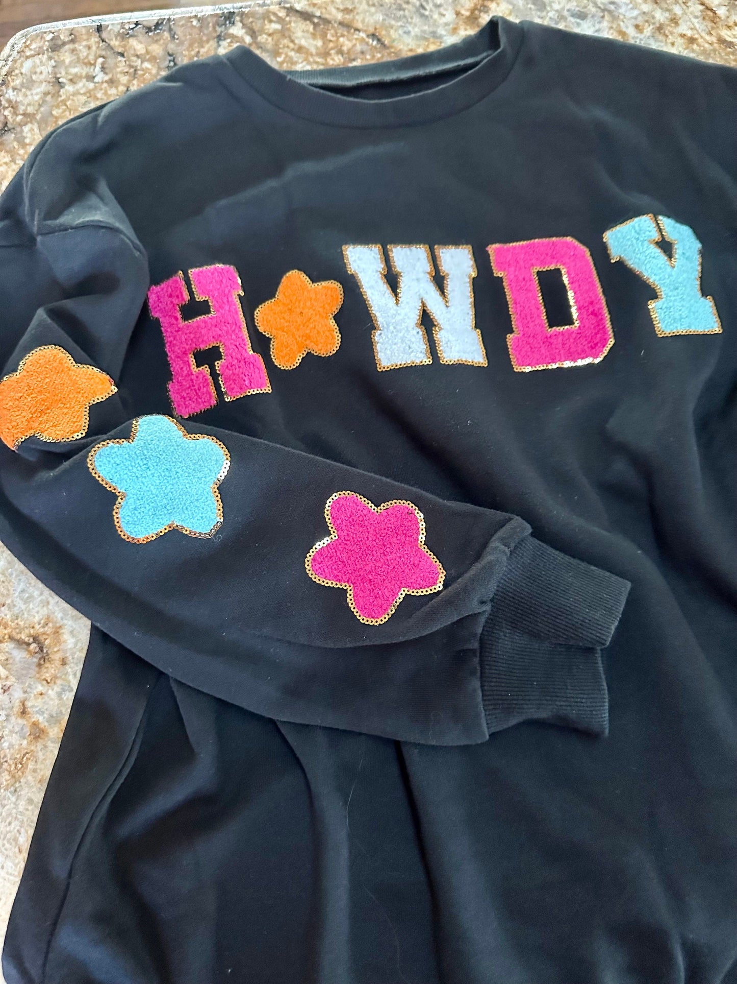 Howdy Sweatshirt | Cowgirl Sweatshirt with Western Glitter Patch | Cute Western Fashion | Gifts for Her
