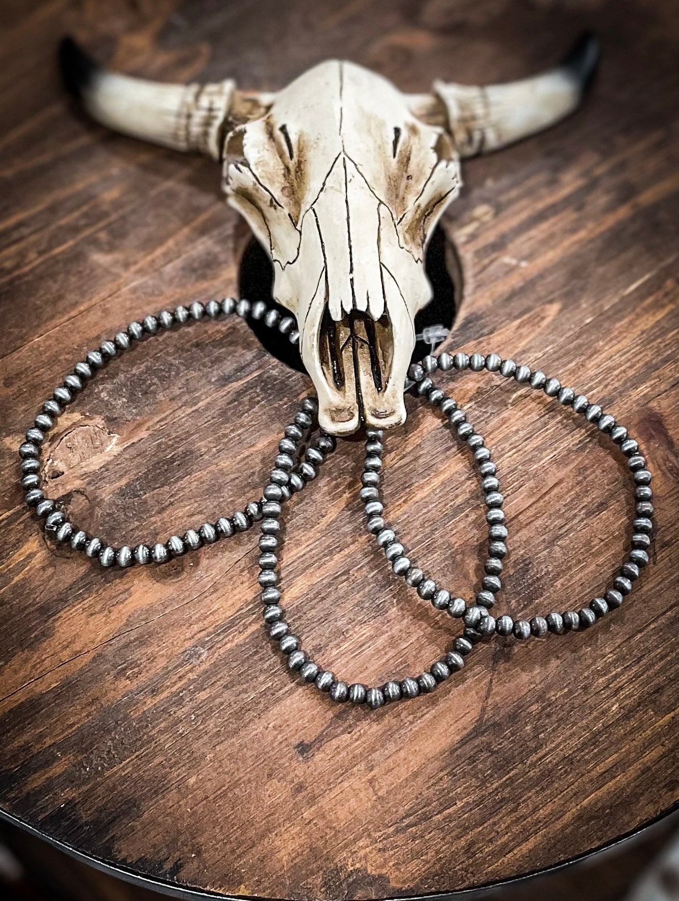 Navajo Style Pearl Stackable Stretch Bracelet- Natural