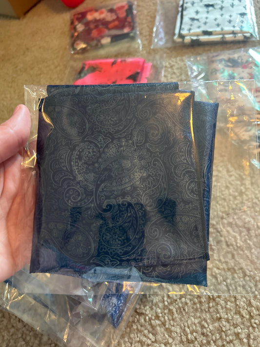 Navy Paisley Mini Wildrag