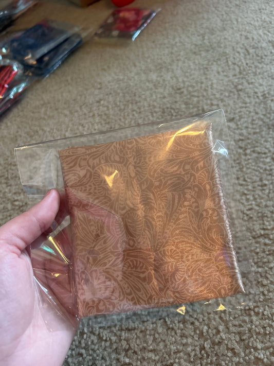 Tooled Pattern Tan Mini Wildrag