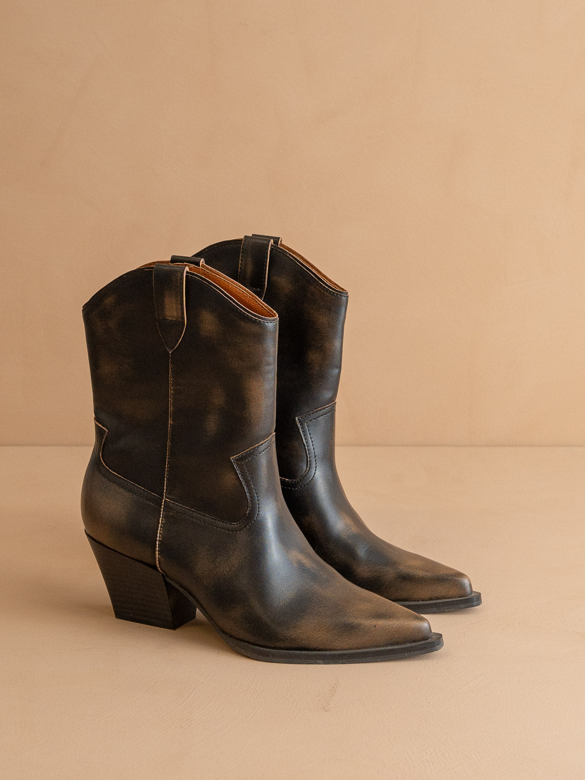 The Ames | Brown Short Cowgirl Booties