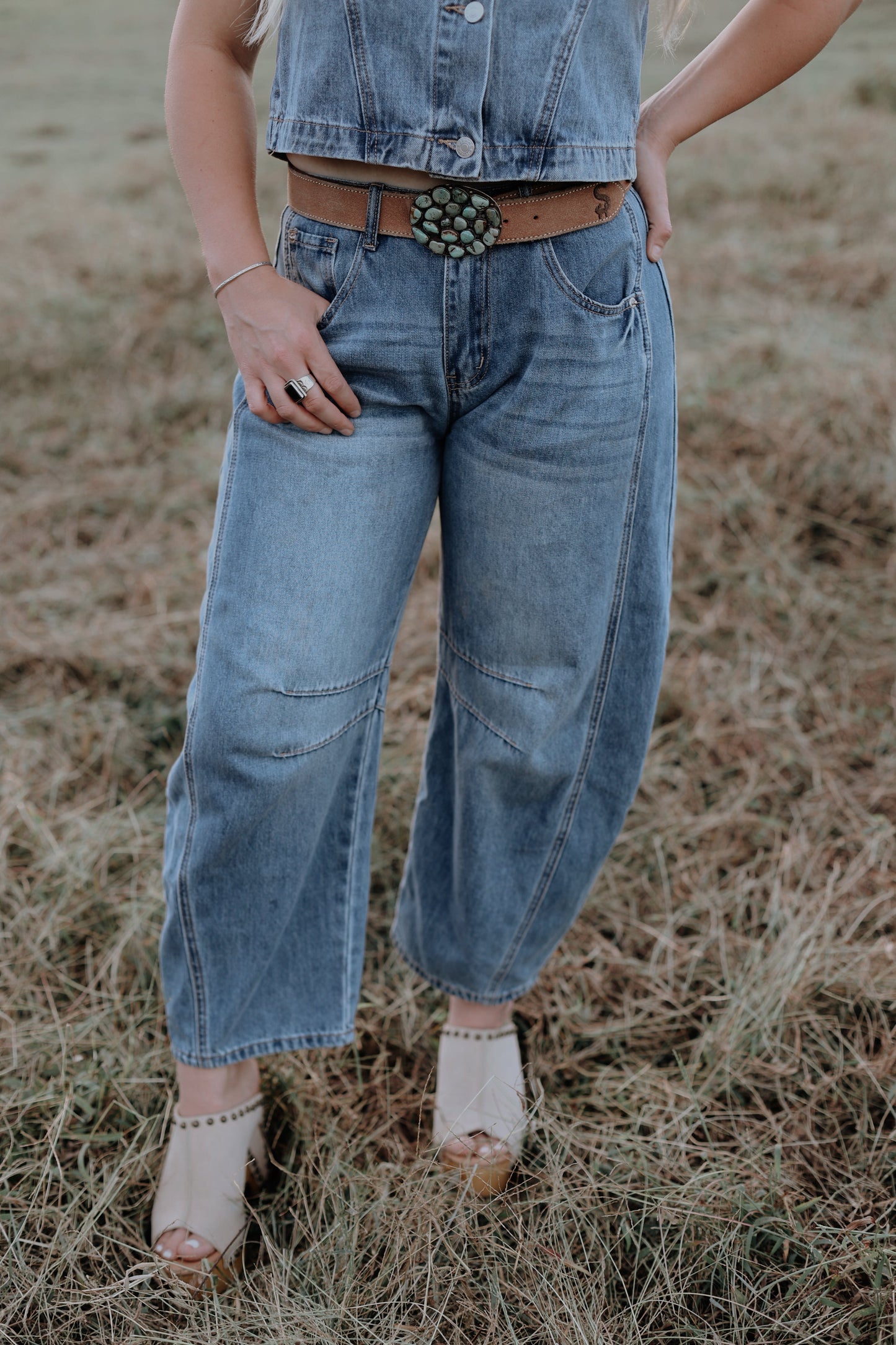 The Sway Barrel Jeans