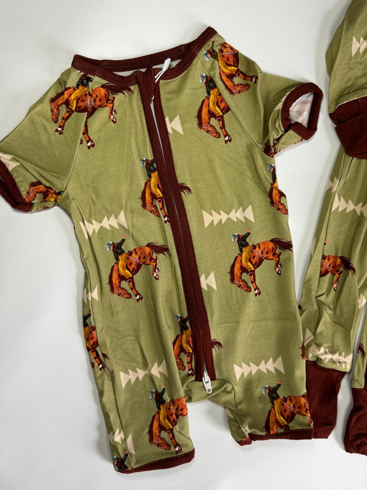 Bronc Bamboo Shortie