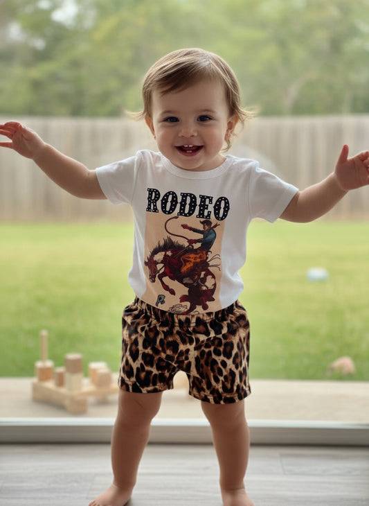 Girls Rodeo Outfit – Bucking Bronco Shirt & Cheetah Shorts Set