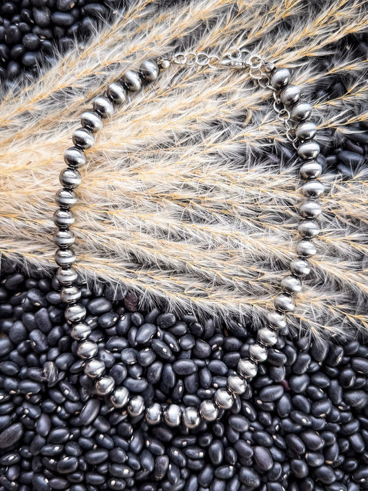 Jenna Navajo Style Pearl Fashion Necklace - Natural