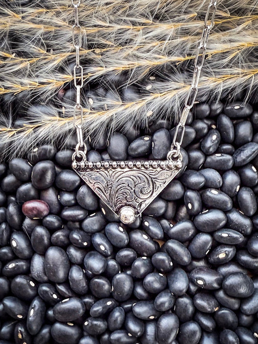 Skyla Pendant Fashion Necklace