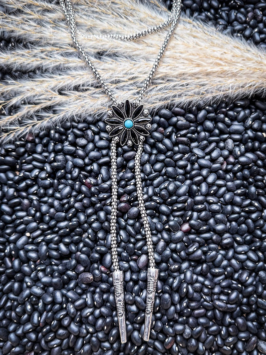 The Midnight Concho – Stone Bolo Fashion Necklace