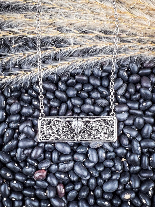 Prairie Guardian Bar Fashion Necklace