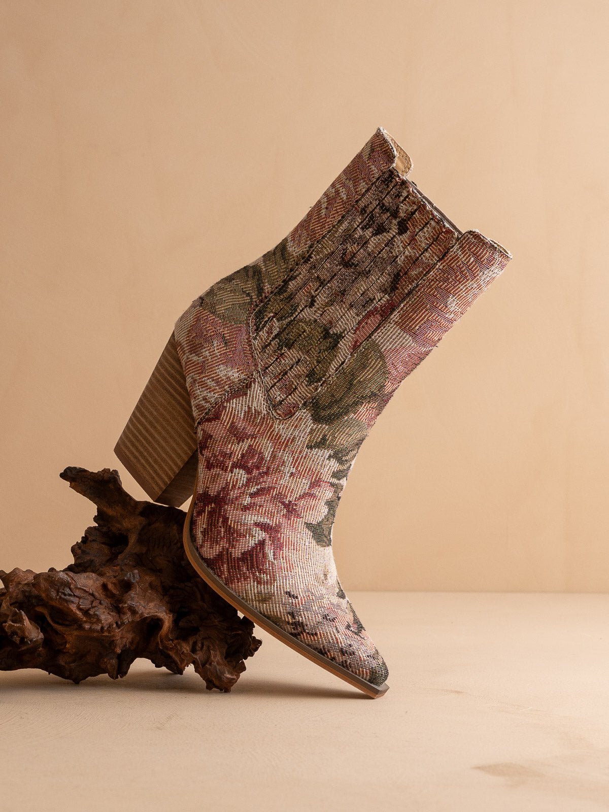 The Lydia | Mauve Tapestry Bootie