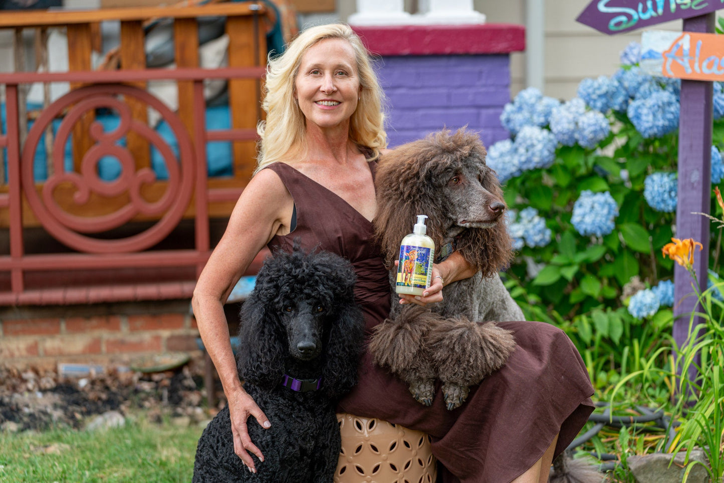 LIQUID SOAP ~ LEMONGRASS GOATS MILK LIQUID SOAP 16 oz. NEW LABEL