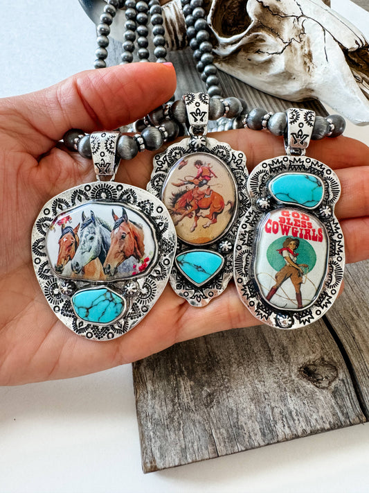 Western Print Pendant Necklace