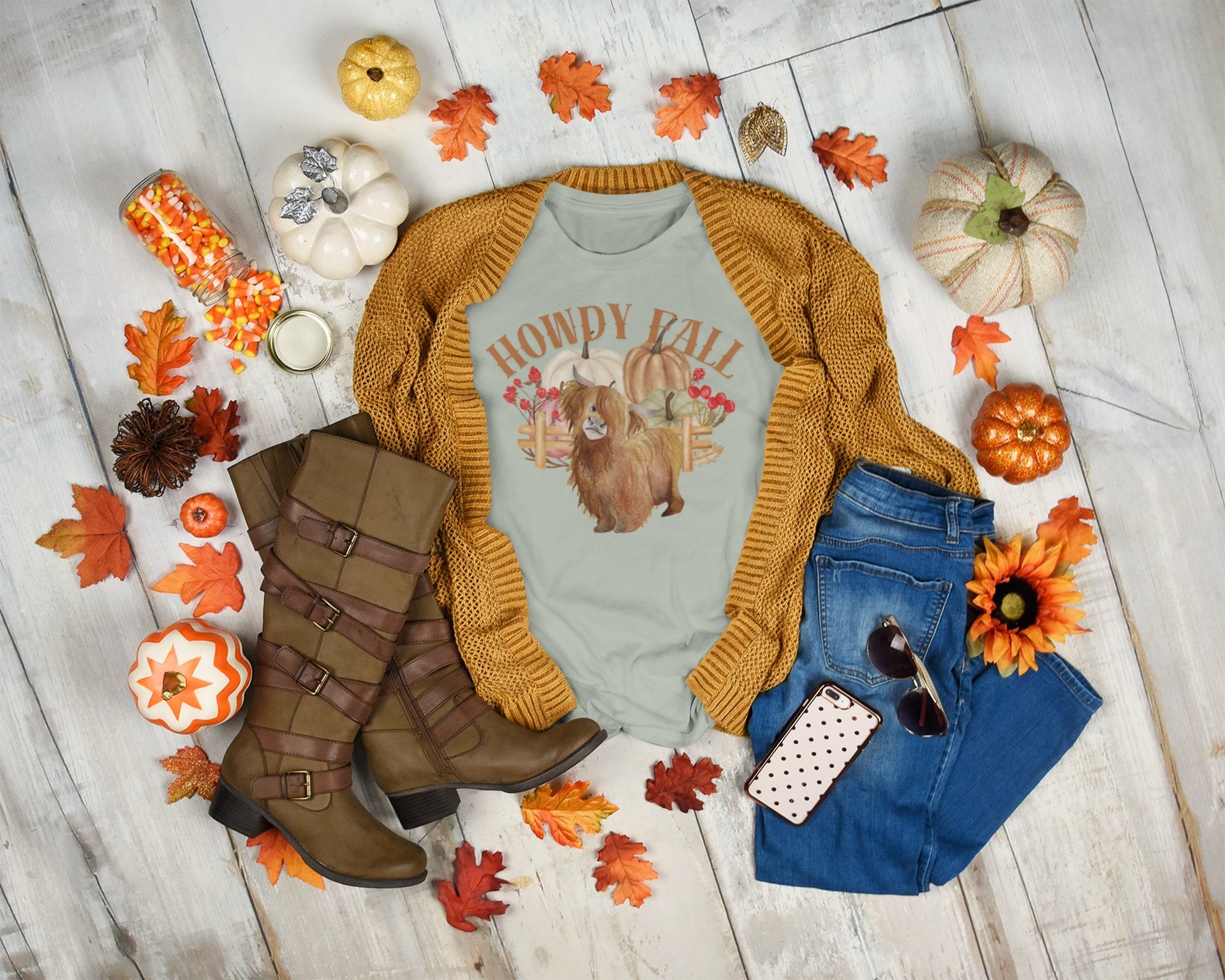 Howdy Fall Highland Cow T-Shirt - SmorgeousByGina
