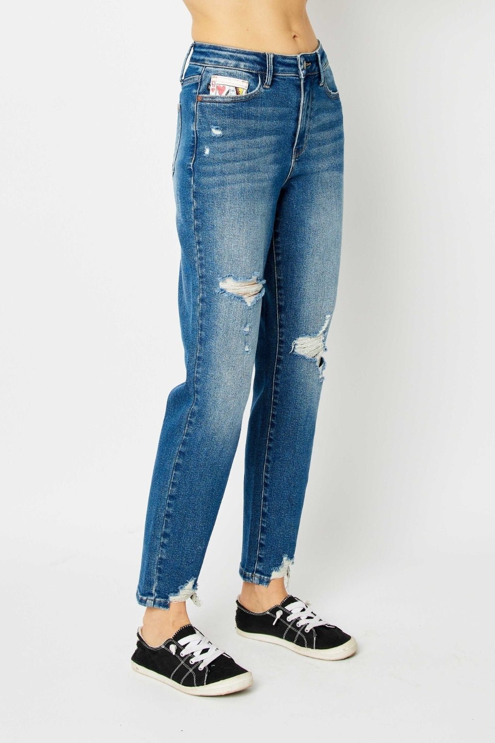 Judy Blue Full Size Queen Of Hearts Coin Pocket BF Jeans - SmorgeousByGina