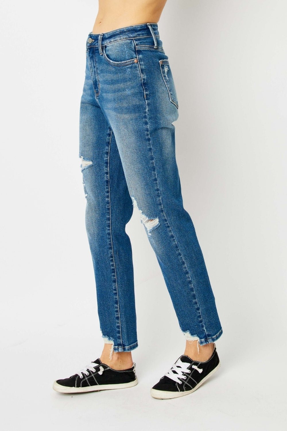 Judy Blue Full Size Queen Of Hearts Coin Pocket BF Jeans - SmorgeousByGina