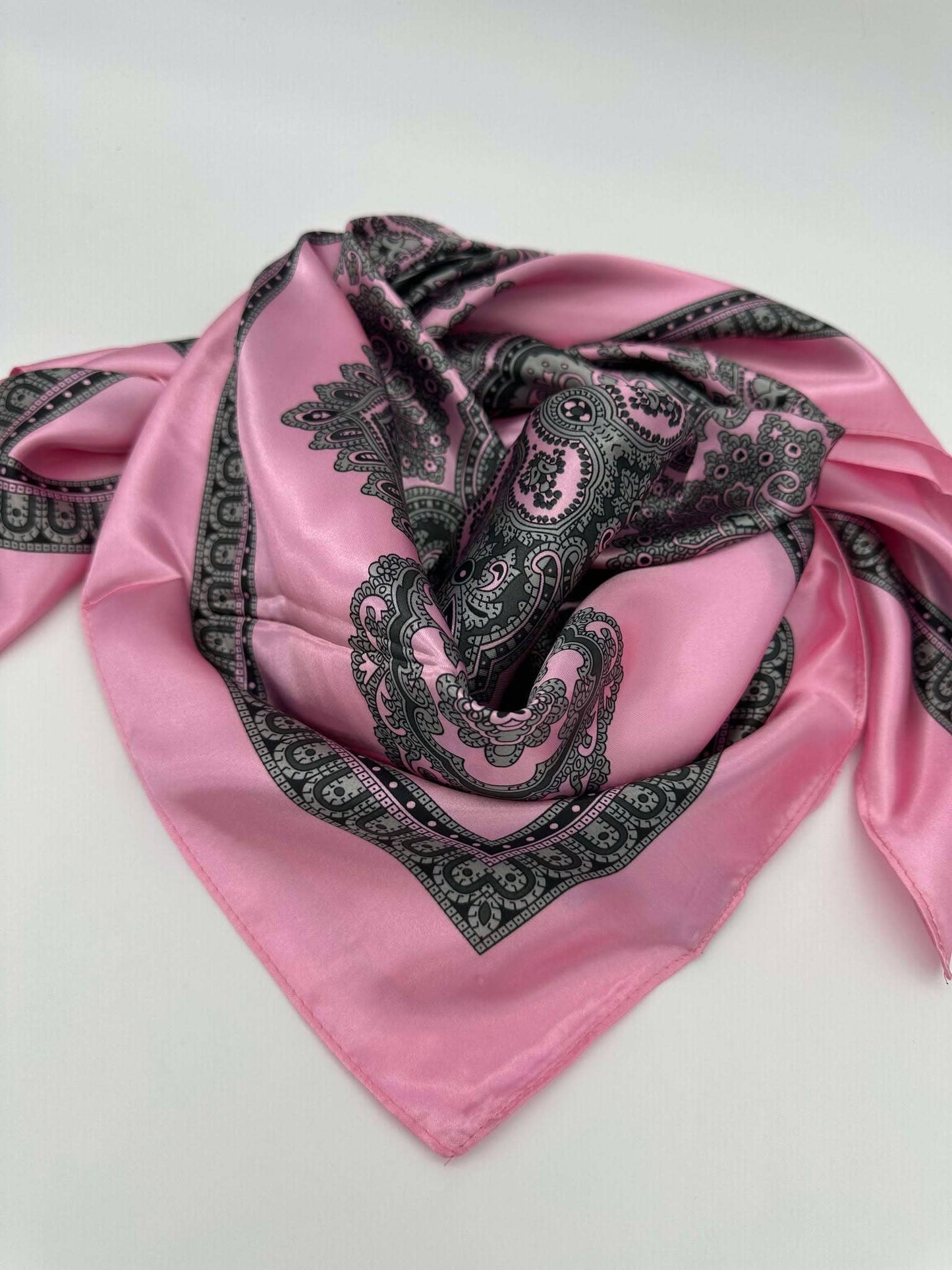 Light Pink Bordered Wild Rag